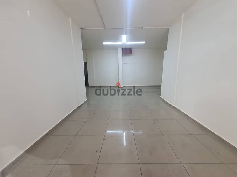 Shop for sale in Barbir, Beirut محل للبيع في البربير، بيروت 1