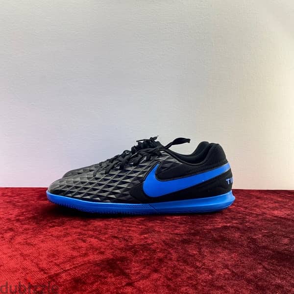 NIKE Tiempo Legend 8 Black & Blue Futsal Shoes. 0