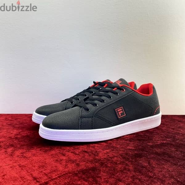 FILA Hexo Low-Top Black & Red Sneakers. 1