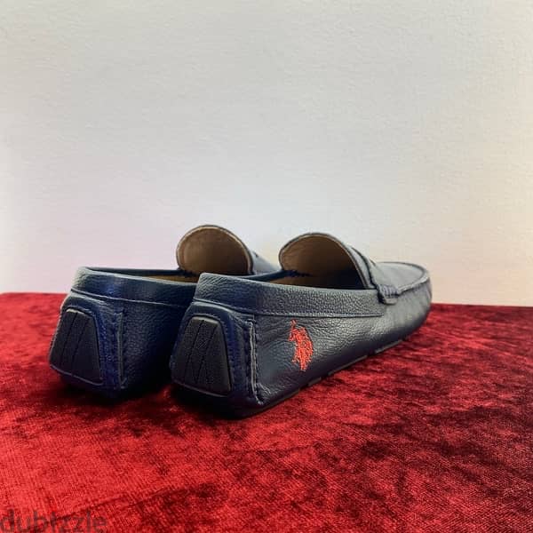 U. S POLO ASSN Navy Blue Leather Loafers. 4