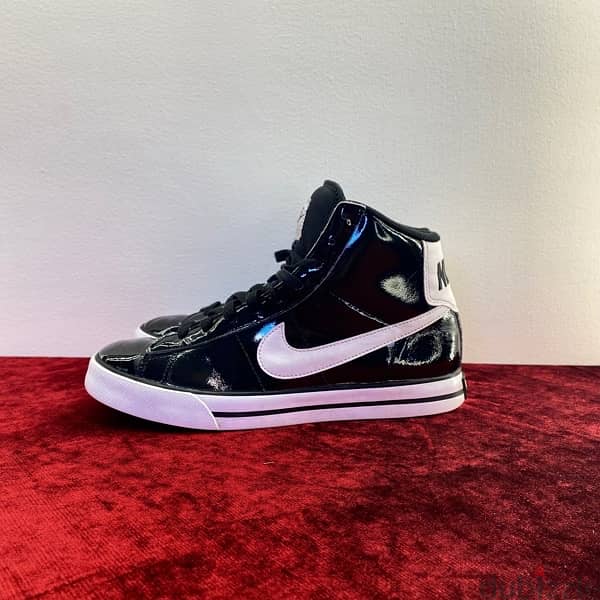 NIKE Sweet Classic Glossy Black Retro Sneakers. 0