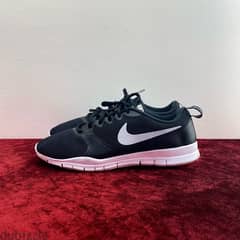 NIKE Flex Essential Black Running Shoes.