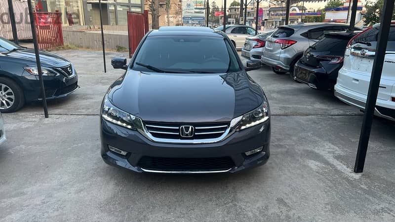 للتواصل71365395…honda accord hybrid touring 2015 1