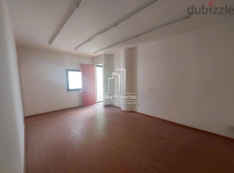 Office 85m² 3 Rooms For RENT In Achrafieh #RT 0