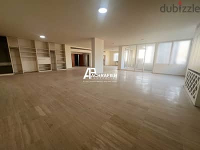 Apartment For Sale in Achrafieh, Sursock - شقة للبيع في الأشرفية