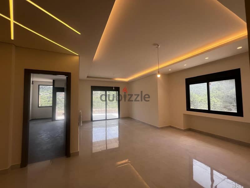 Apartment for sale in Baabdat With Installment شقة للبيع في بعبدات 2