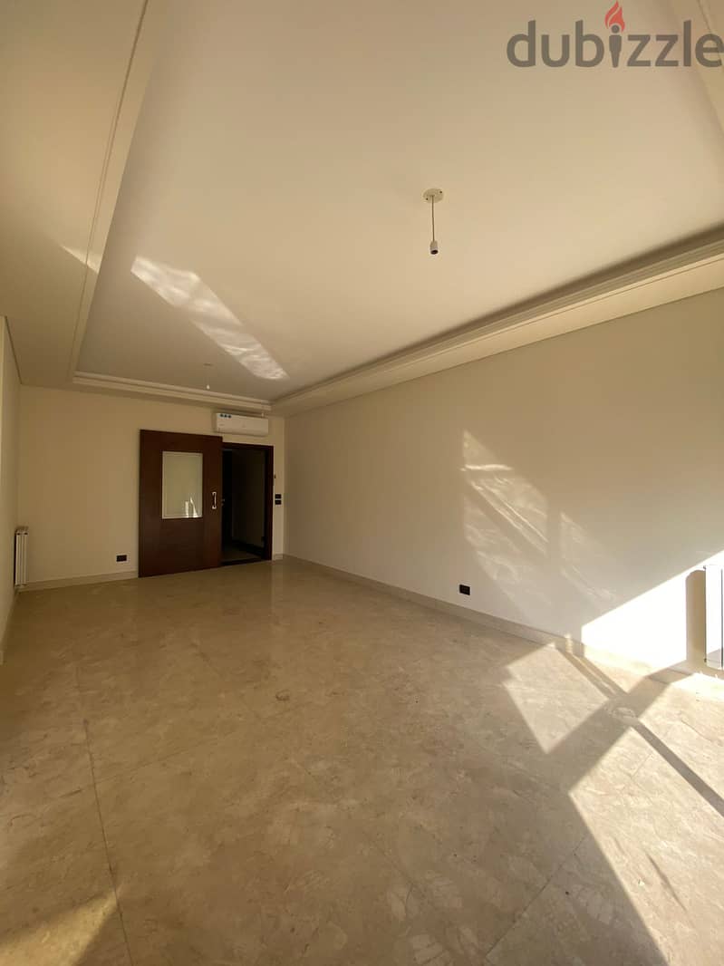 BRAND NEW IN SPEARS PRIME + GYM (190SQ) 3 BEDROOMS , (BT-816) 0