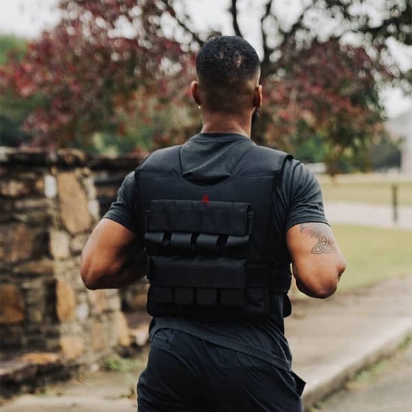 adjustable weighted vest 1