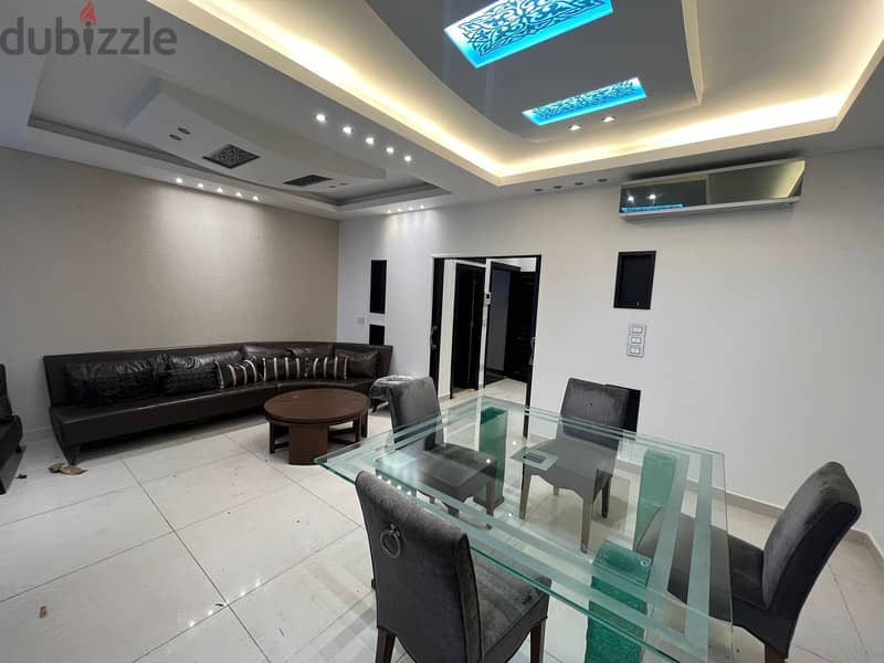 Apartment for sale in Hamra- Catchy Dealشقة للبيع في الحمراء - صفقة جذ 2