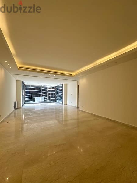 HOT DEAL! LUXURIOUS SPACIOUS APARTMENT FOR RENT IN ACHRAFIEH. 0