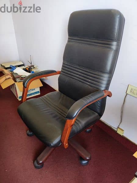 Leather Office Chair (Nice Price) 0