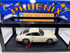 1/18 diecast Autoart Porsche 911 S 1967 Ivory White NEW SHOP STOCK