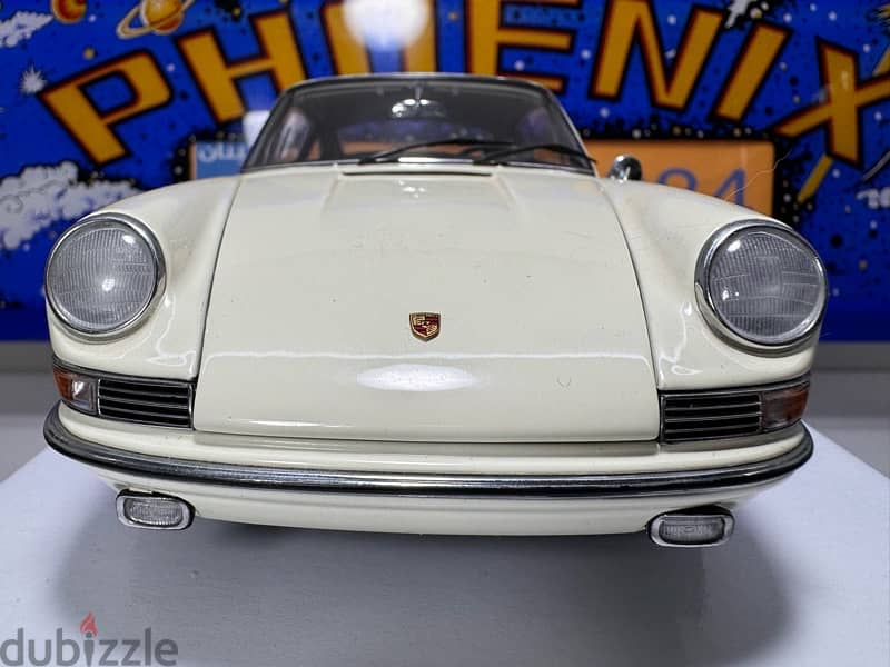 1/18 diecast Autoart Porsche 911 S 1967 Ivory White NEW SHOP STOCK 4