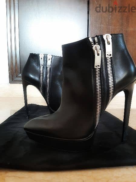 AUTHENTIC YSL SAINT LAURENT PARIS HIGH HEELS 1