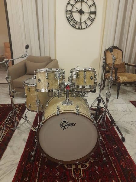 gretsch renown maple drums 0