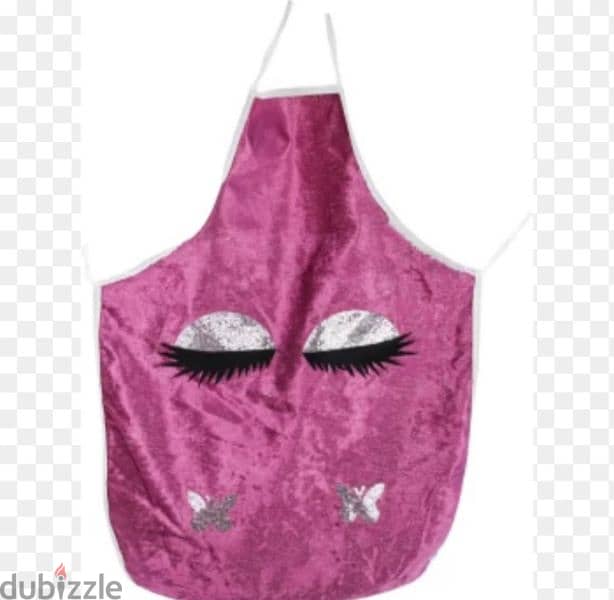 stunning velvet eyelash kitchen apron 1