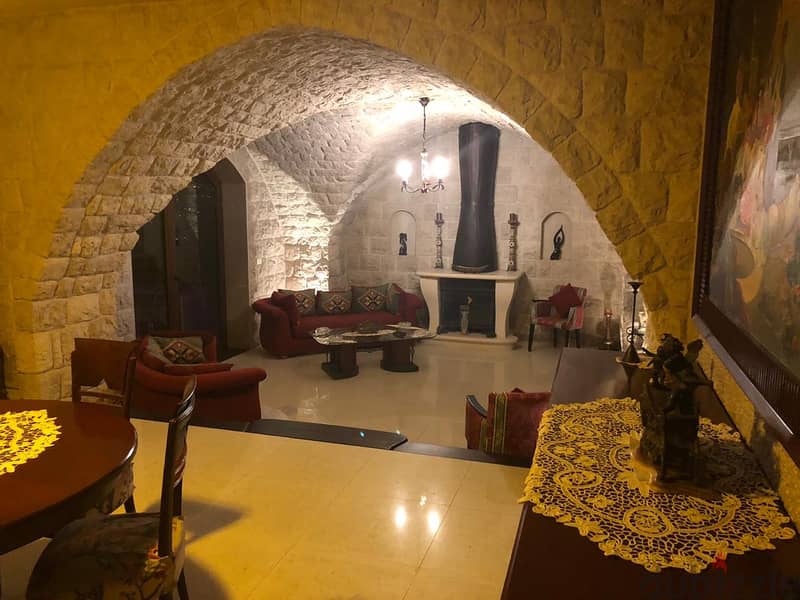 Villa for sale in Ajaltoun فيلا للبيع في عجلتون 0