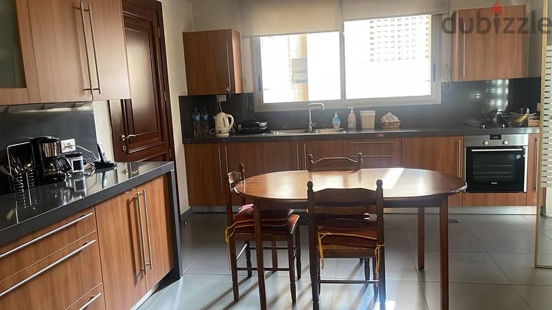 Deluxe Spacious 4 Bedroom Apartment For Sale in Tallet El Khayyat 2