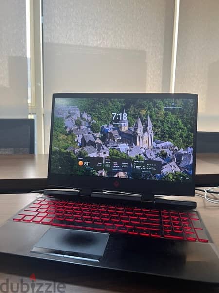 HP OMEN-15-dc0xxx Gaming Laptop 2