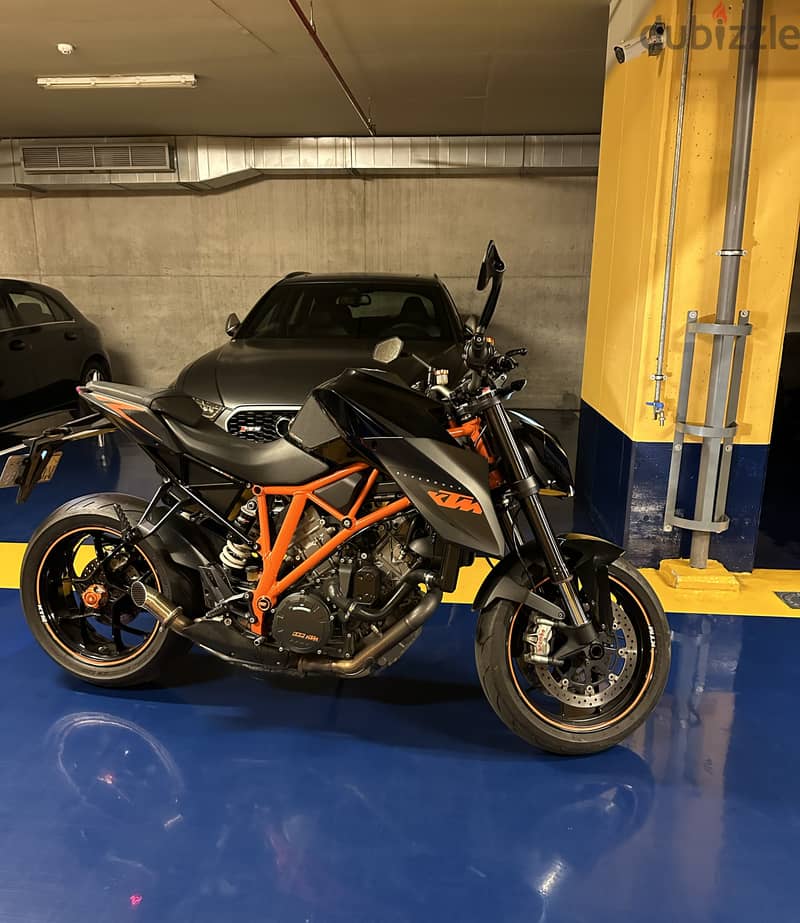 KTM SUPERDUKE 1290 R 1