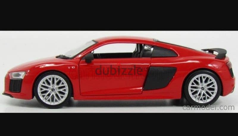 Audi R8 V10 (2015) diecast car model 1;24. 2