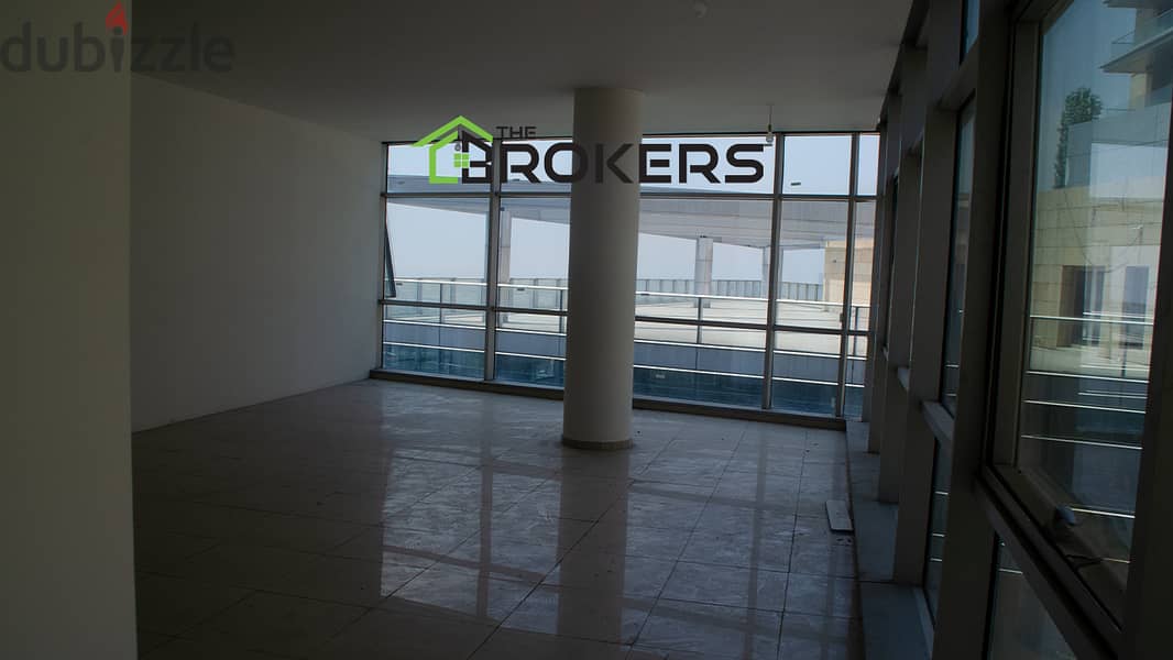 Office for Rent in Mansourieh مكتب للايجار في المنصورية 2