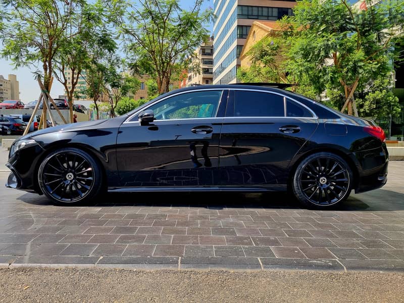 2019 Mercedes-Benz A220 AMG Kit 9