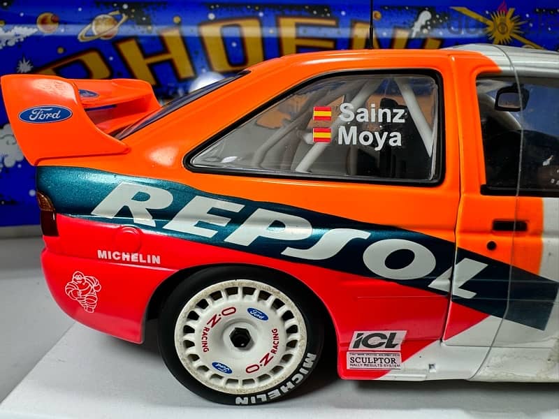 1/18 diecast Full Opening Ford Escort RS Cosworth RAC 1993 REPSOL UT 10