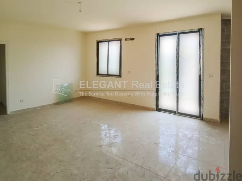 Beautiful Flat | Brand New | Calm Surrounding 0