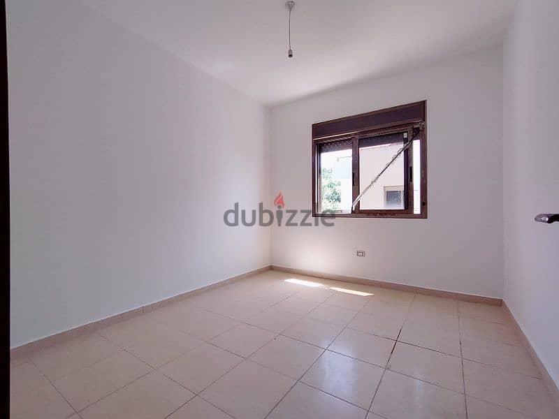 Catchy hot deal!apartment for sale in zeytoun. 126m²+252m²rooftop 11