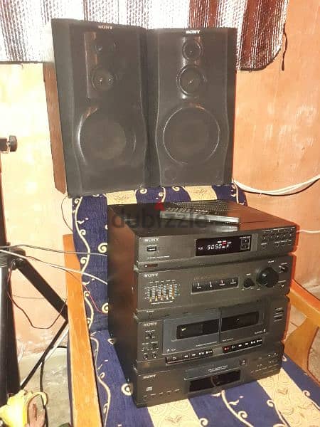 Sony vintage stereo HCDA17K (100watts×4)high power sound& bass reflect 12