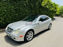 Mercedes-Benz C-Class 2004