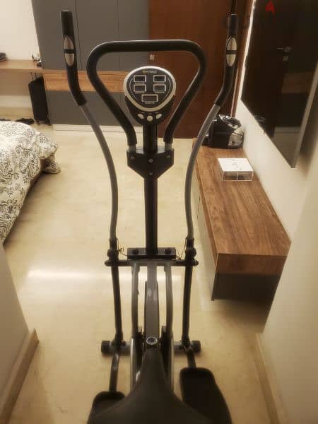 Elliptical Trainer 1