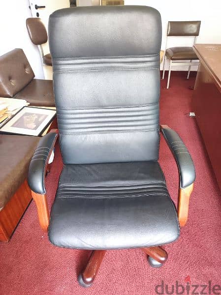 Leather Office Chair (Nice Price) 2