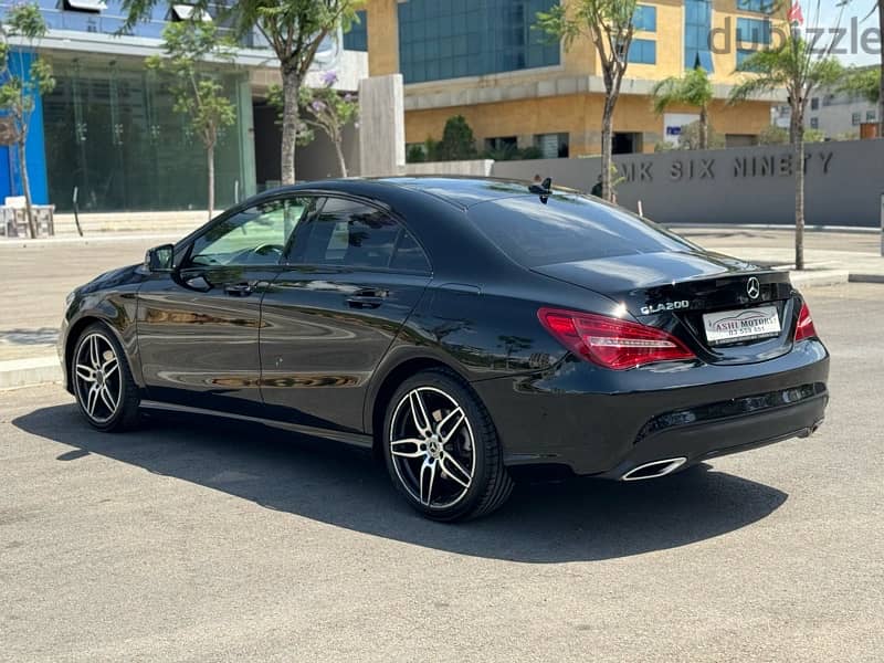 Mercedes-Benz CLA 200 -Class 2018 tgf panoramic 6