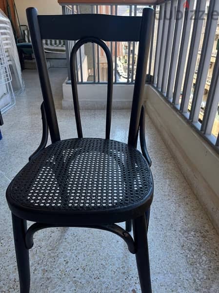 6 original chairs/ 40$ per chair 0