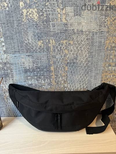 large waist bag from sweden with zipper