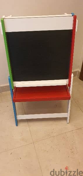 White wooden board/ لوح خشبي 0