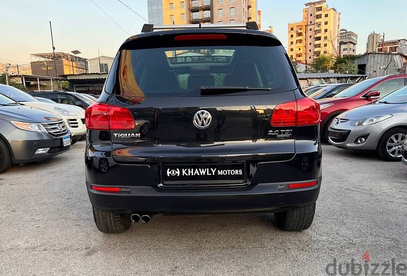 Volkswagen Tiguan 4Motion full options 1