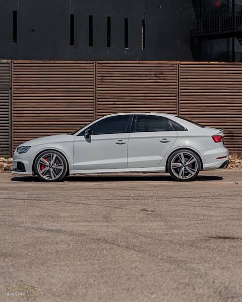 Audi RS3 2018 , Kettaneh Source & Services . Only 28.000Km 3