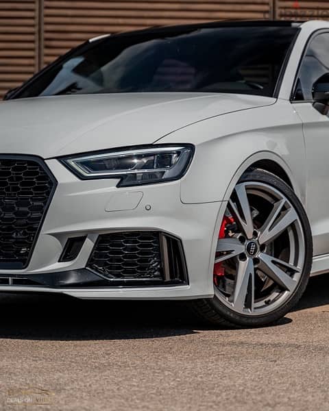 Audi RS3 2018 , Kettaneh Source & Services . Only 28.000Km 10