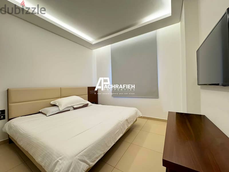 Apartment For Rent in Achrafieh - شقة للأجار في الأشرفية 4