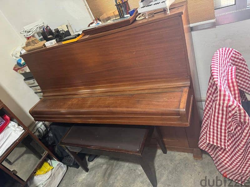 Used german piano in a great condition 6