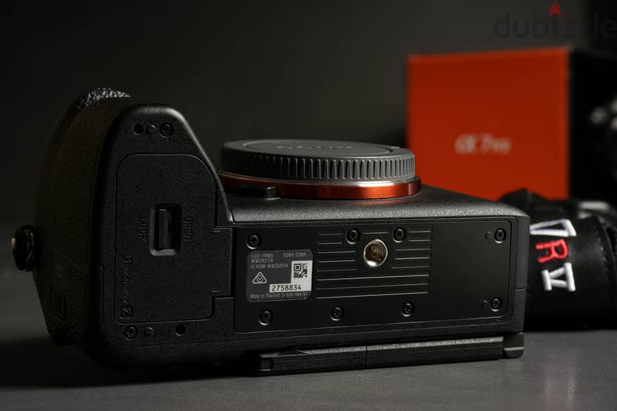 Sony a7R V Camera (Like New / Shutter Count < 6,500) 6