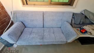 صوفا بيد Sofa Bed للبيع بحالة جيدة مفصلاتها 100% ووزنها خفيف 0