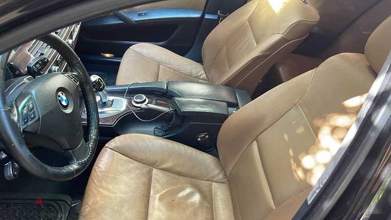 BMW 5-Series 2008 4