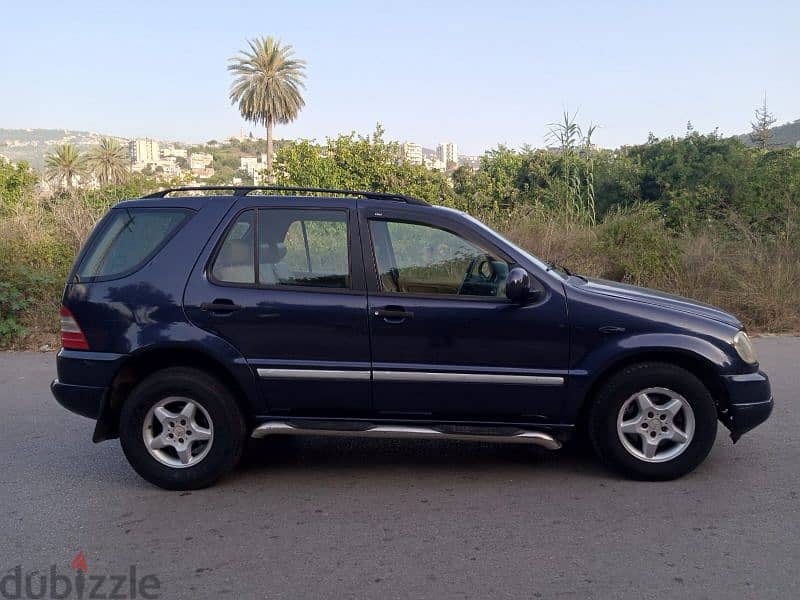 Mercedes-Benz ML-Class 1999 4