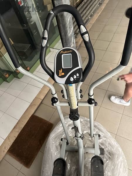 new bicycle machine and reglable bench cardio 1