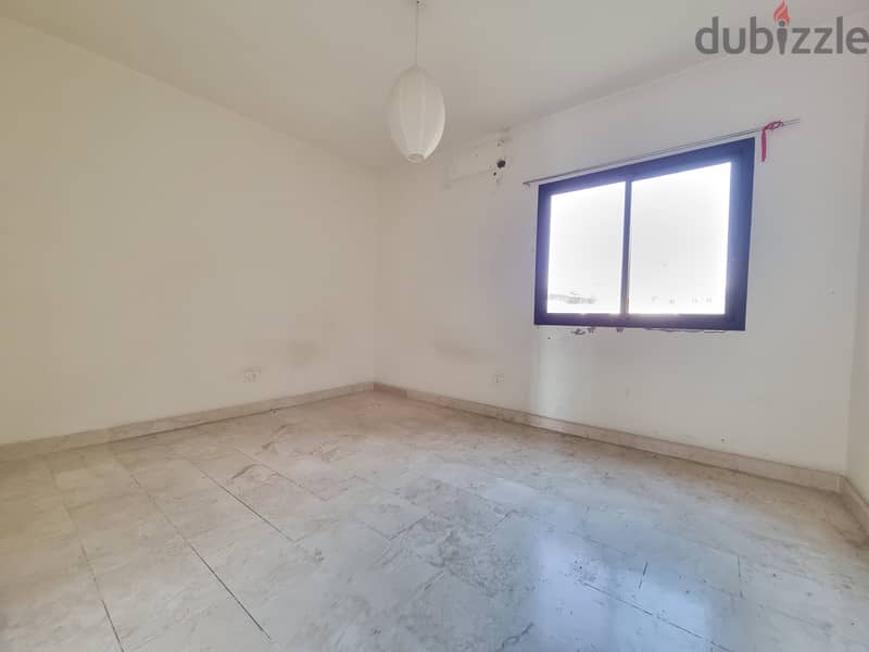 Cozy apartment for rent in Batrakiehشقة مريحة للايجار في  البطركية 4