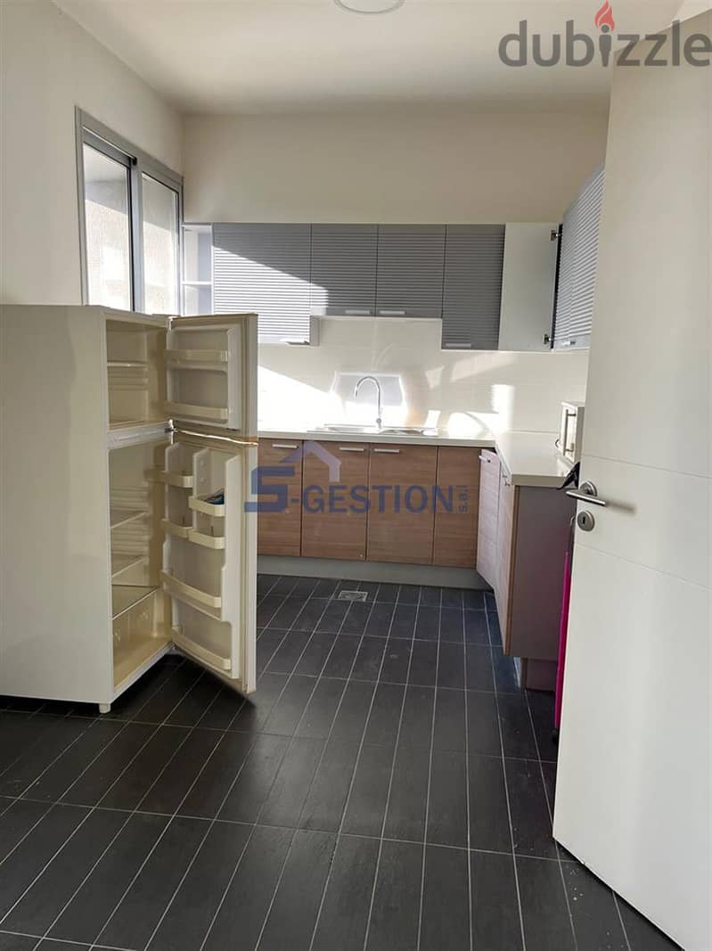 Apartment With Big Balcony For Sale In Ashrafieh 4